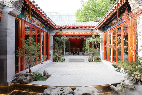 市場(chǎng)交易與投資趨勢(shì)：高端四合院成交價(jià)趨穩(wěn)分析